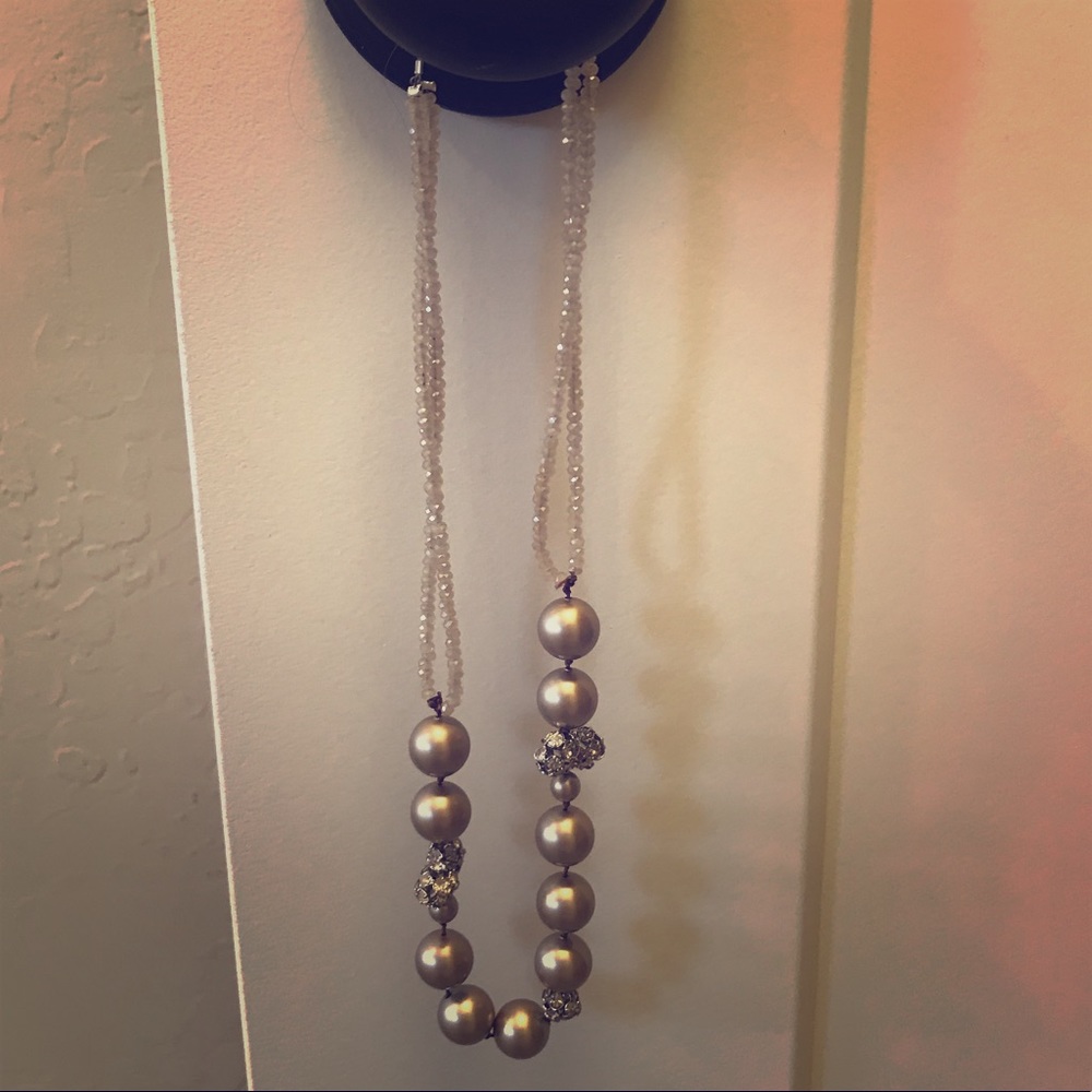 Crystal necklace with sparkle beads